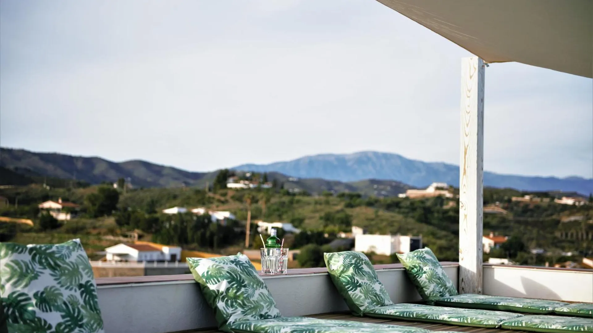 Ecovilla Benajarafe Bed and breakfast